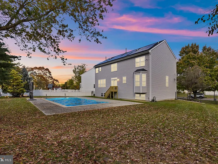 3 Jasper Dr — Photo 2