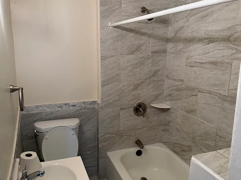 237 Guard Pl — Photo 8