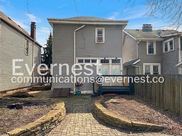 112 Hanford St #A — Photo 20