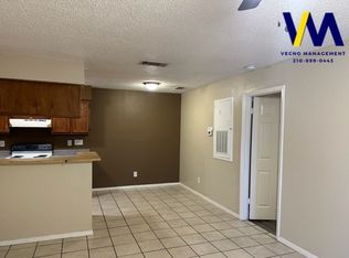 3616 Fairmeadows St APT 205, San Antonio, TX 78211