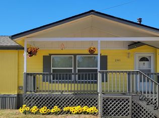 201 Hard Cash Ln, Camas Valley, OR 97416