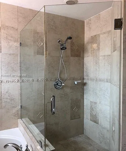 5273 NW 113th Ave — Photo 17