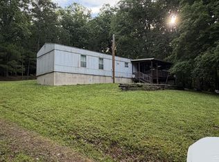 3700 W Little Richland Rd, Waverly, TN 37185