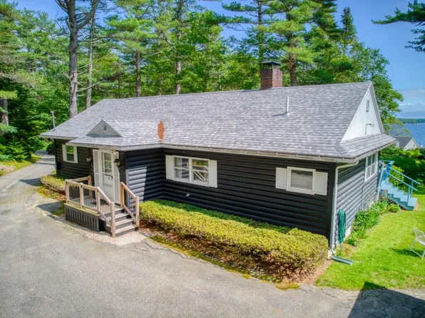 43 Presley Drive, Boothbay, ME 04544