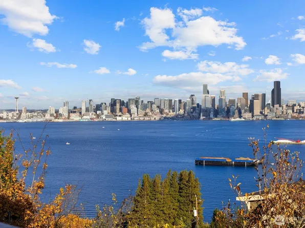 1701 41st Avenue SW, Seattle, WA 98116