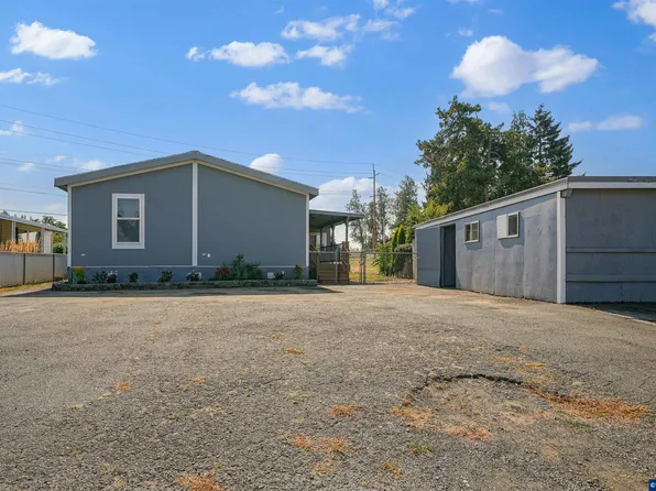 2868 Tide Ct NE, Salem, OR 97305