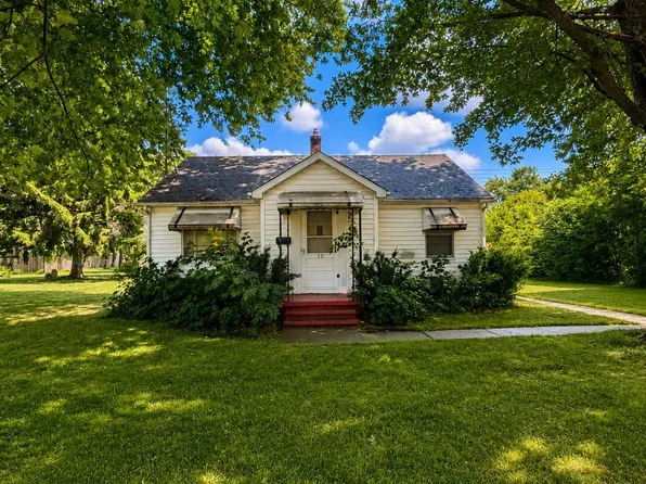 73 Maple Valley St, Sandusky, MI 48471