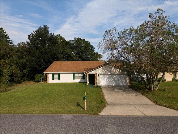 3rd image of 13718 SW 40TH CIRCLE