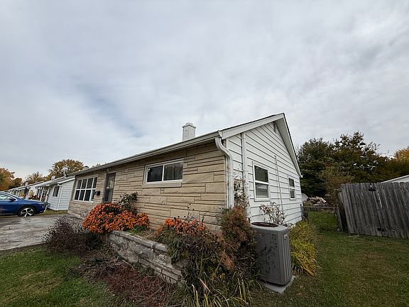 2nd image of 519 Carol Dr