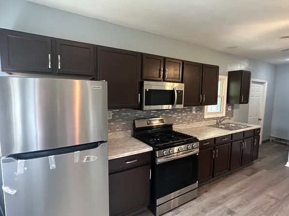 34 Read St #1, Riverside, RI 02915