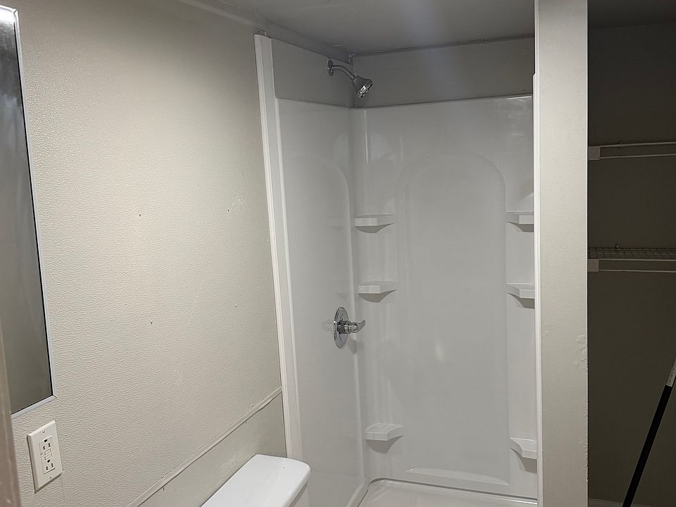 2nd image of 31 Elm St #9