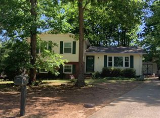 114 Buckey Ct, Simpsonville, SC 29680