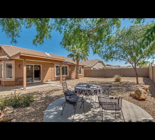15287 W Laurel Ln — Photo 19