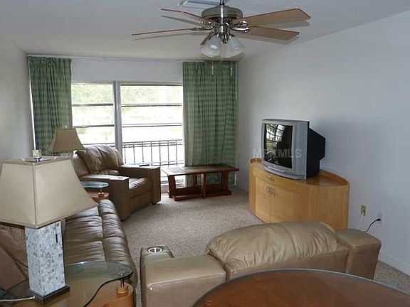 2nd image of 2700 Bayshore Blvd APT 2209