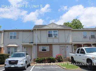 9 Holly Ct APT B, Harrisonburg, VA 22801