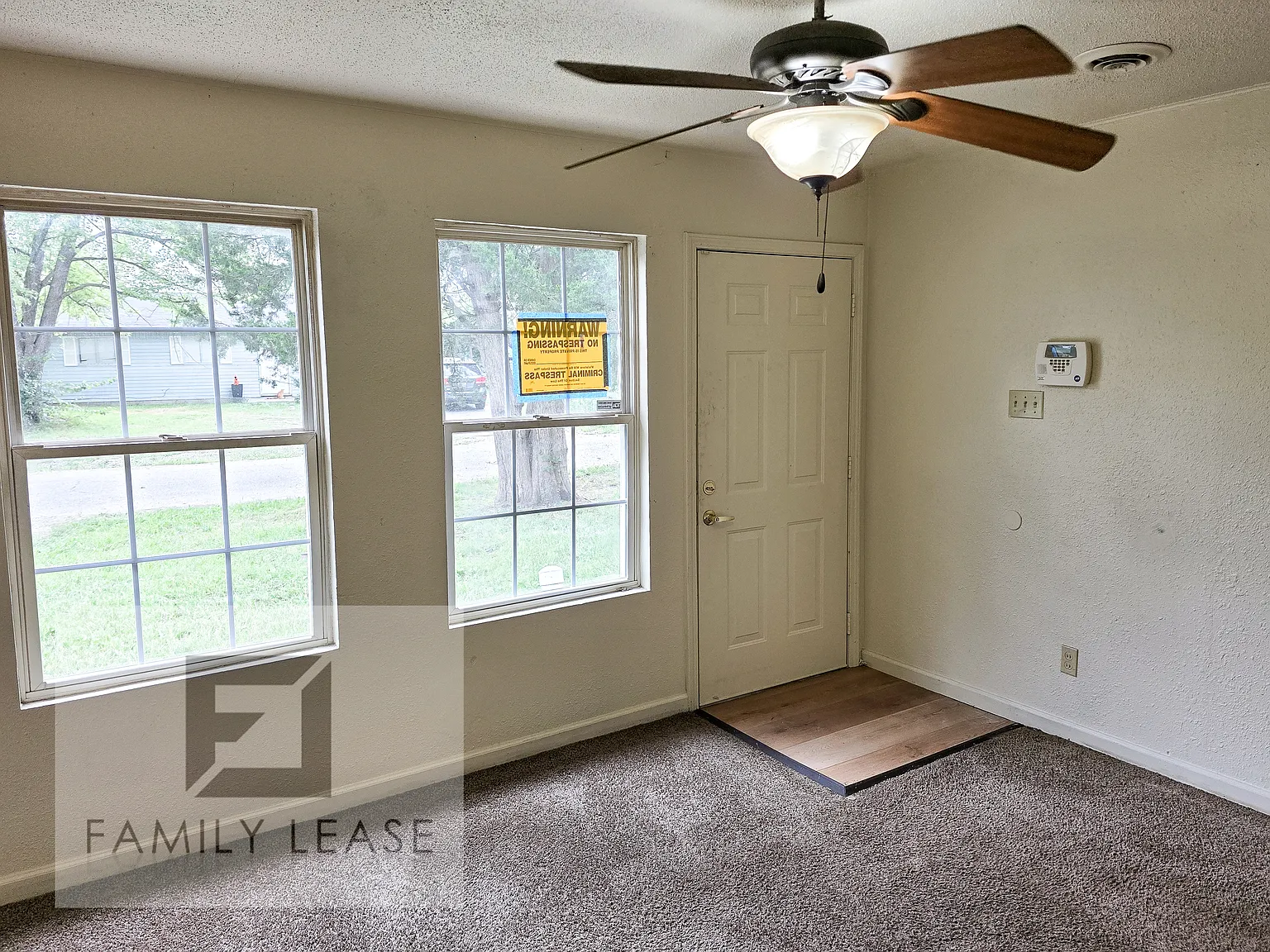 3 bed, 864 sqft, $1,075 — Photo 4