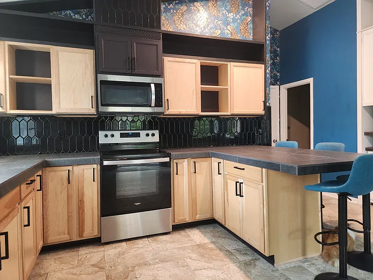 22445 Parkcrest Ln SE — Photo 7