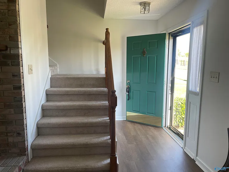 6613 Steeplechase Dr NW — Photo 23