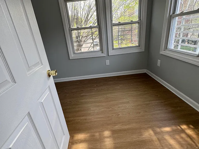 225 N Burgher Ave #2 — Photo 8