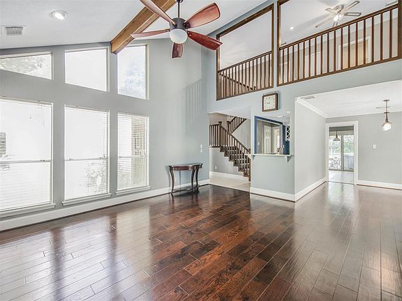 3rd image of 20710 Northcreek Ln