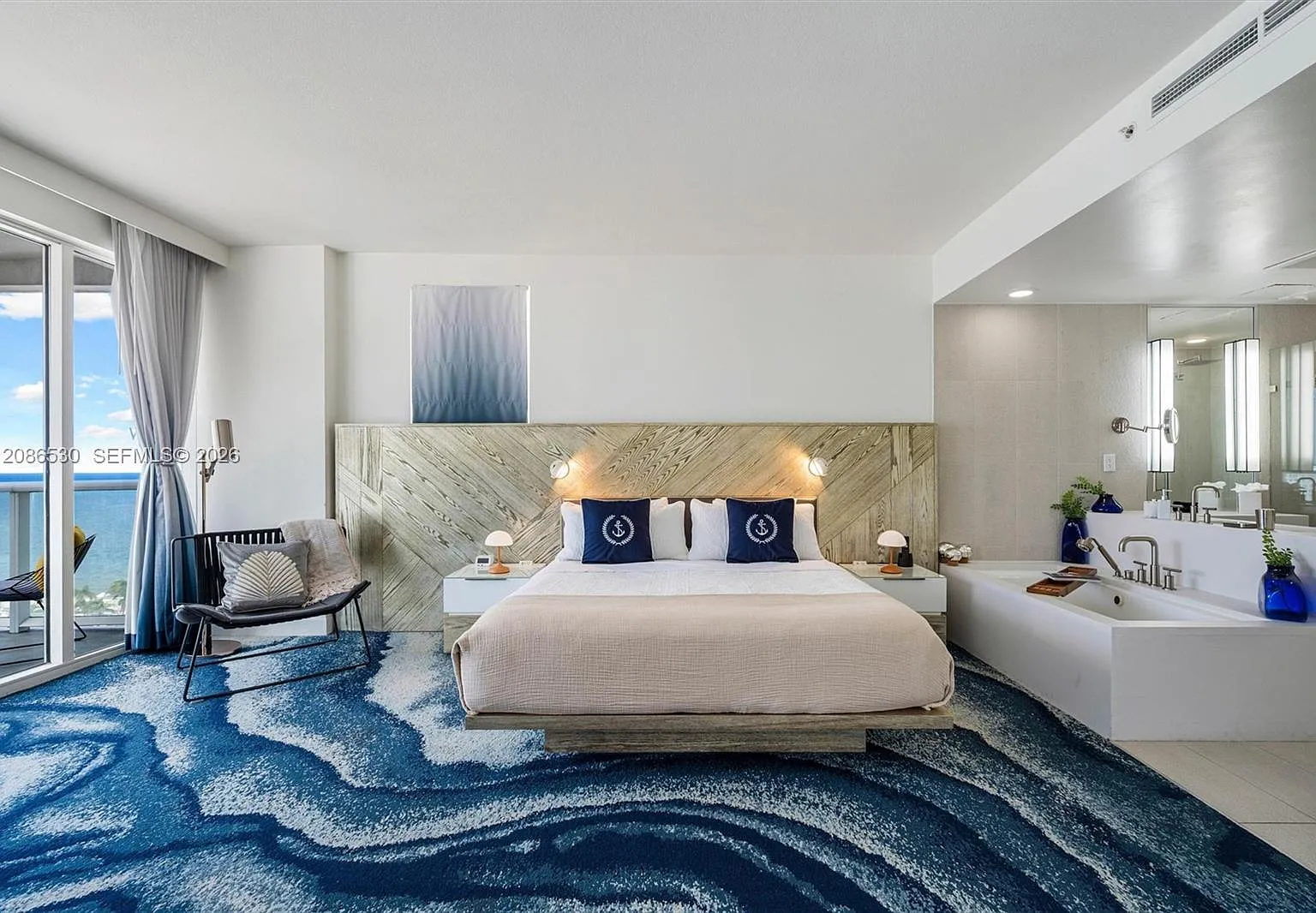Fort Lauderdale Residence — Photo 1