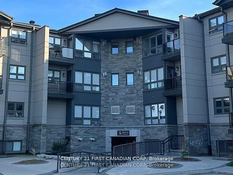 5 Jacksway Cres #208 — Photo 1
