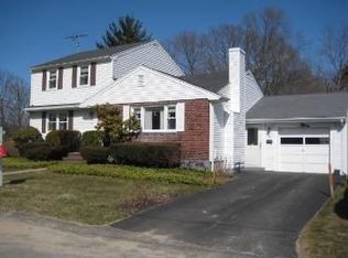 39 Clover Ave, Brockton, MA 02301