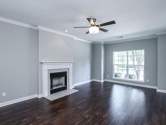 2nd image of 500 Heath Pl