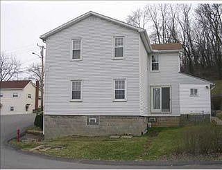 3rd image of 8210 Steubenville Pike