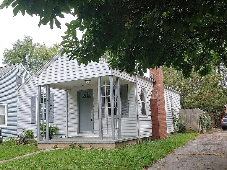 199 N Haldy Ave — Photo 1