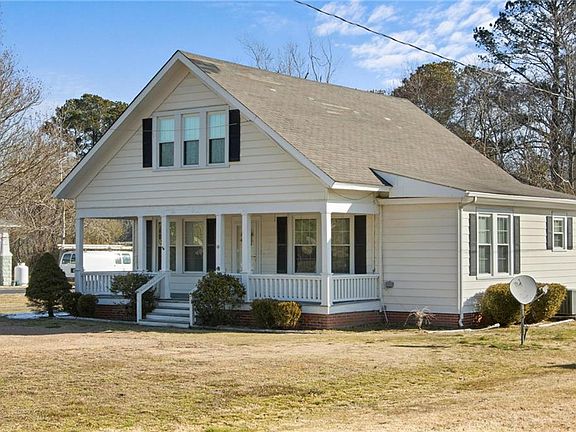 4th image of 20 Pine Hall Rd