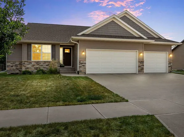 1315 Franklin St, North Liberty, IA 52317