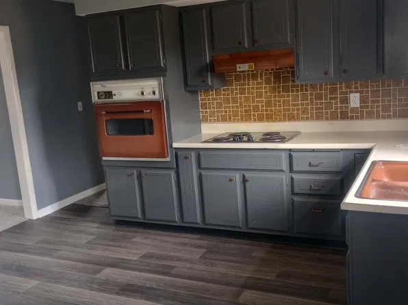 110 W Summitville St #110, Summitville, IN 46070