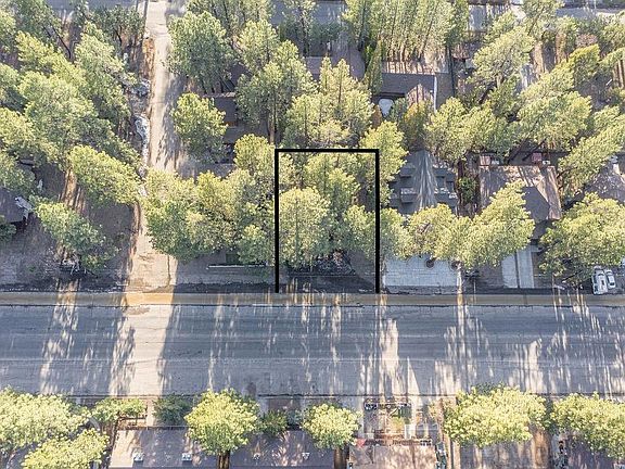 3rd image of 640 Summit Blvd