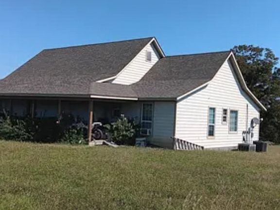 2nd image of 2882 Farm Road 3134