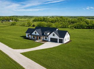 22805 S Bethel Rd, Pleasant Hill, MO 64080