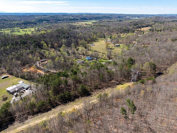 4th image of 7155 Back Valley Rd