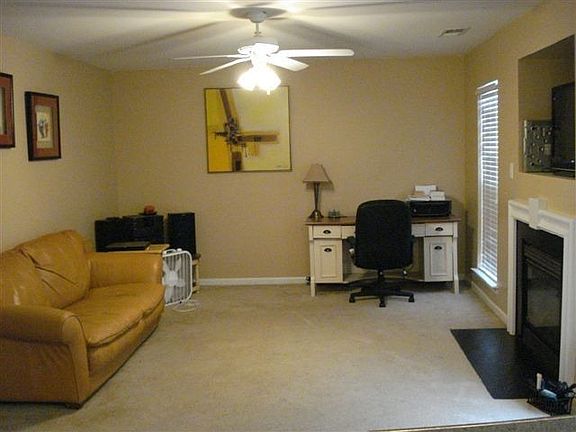5th image of 2116 Ballingarry Dr