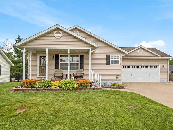 9927 Debentroy St, Lebanon, IL 62254