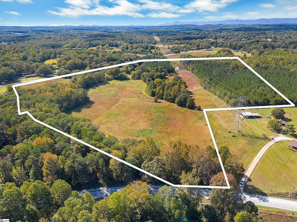 2nd image of 4520 Locust Hill Rd