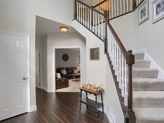 5th image of 710 Russett Meadow Ct