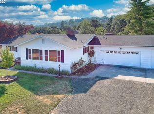 2906 Fisher Rd, Roseburg, OR 97471