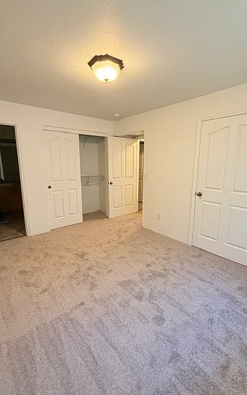 3151 Forest Hills Dr #6 — Photo 4