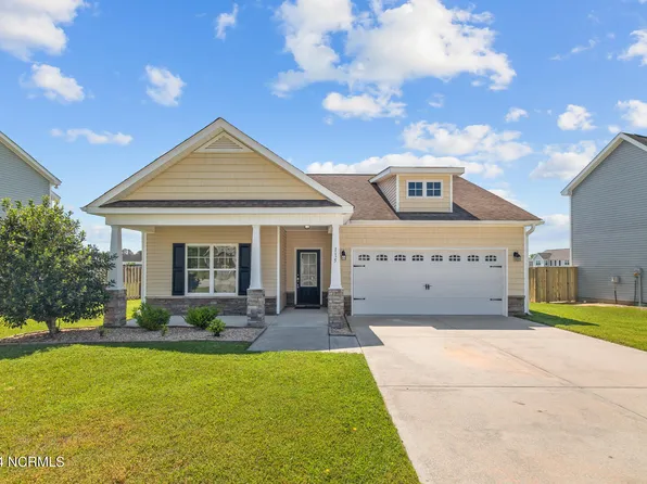 115 Saw Grass Drive, Jacksonville, NC 28454