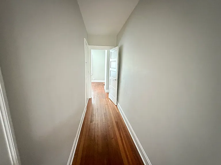 4115 N College Ave — Photo 38