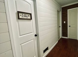 69 Spring Valley Ln, Sharpsburg, GA 30277