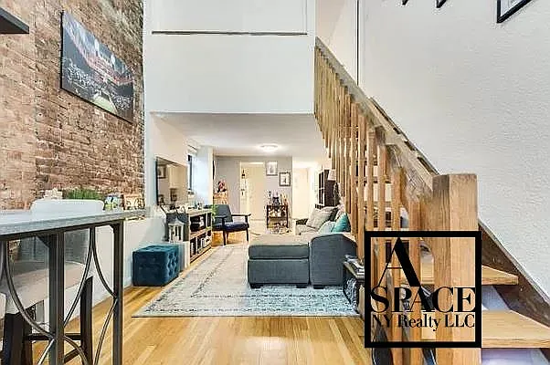 Rented by A Space Realty NY LLC | media 18