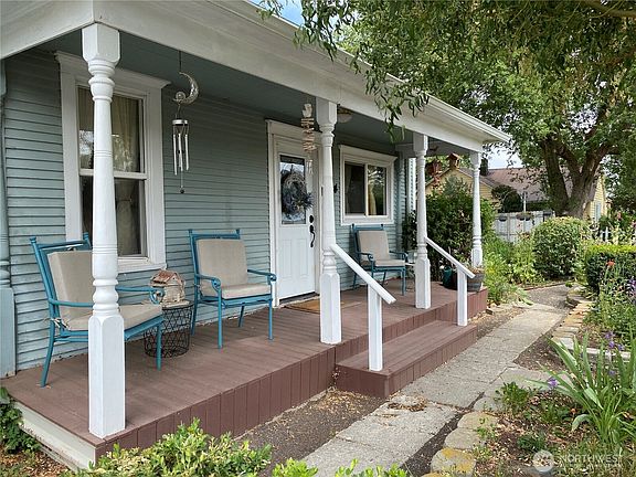 2nd image of 514 S Division Street