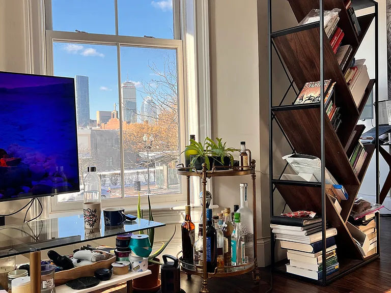 1902 Washington St #5B — Photo 8