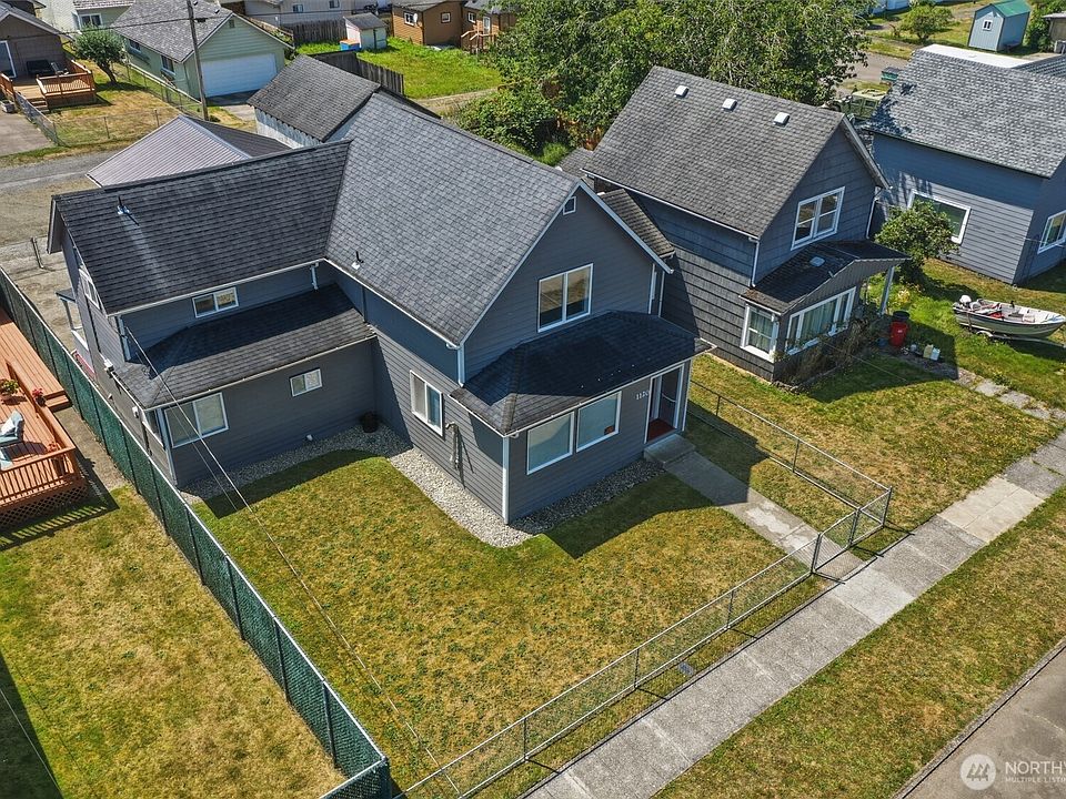 1st image of 1120 3rd Street